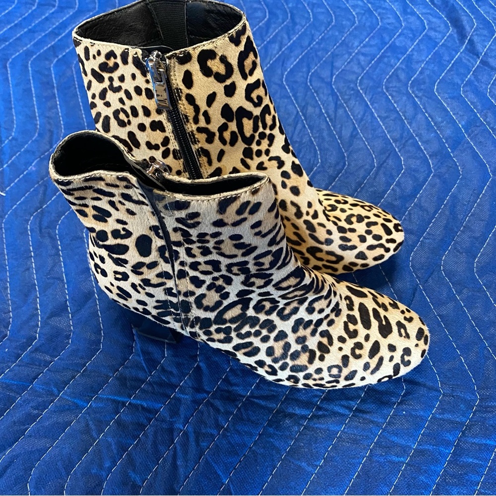 Halogen Animal Print Boots Size 5.5